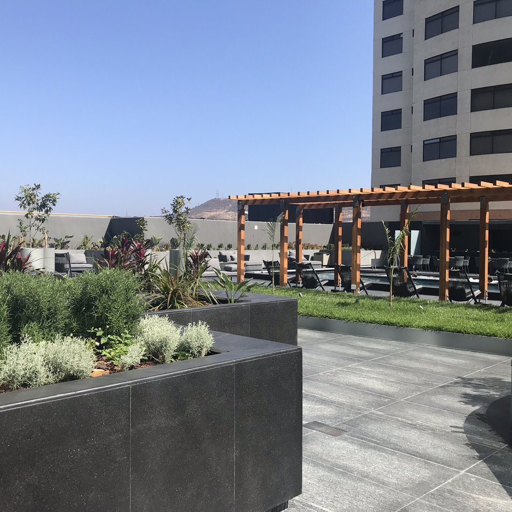Quartz - Outside pool - Hotels Near Me - Tijuana, BCN Quartz - Outside pool - Hotels Near Me - Tijuana, BCN