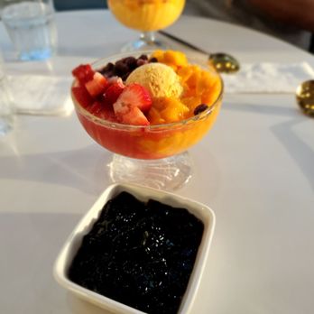 Mango Mango Dessert - A3 Strawberry Mango Juice Sago & Lychee Jelly with Mango Ice Cream - Desserts Near Me - Las Vegas, Nevada Mango Mango Dessert - A3 Strawberry Mango Juice Sago & Lychee Jelly with Mango Ice Cream - Desserts Near Me - Las Vegas, Nevada