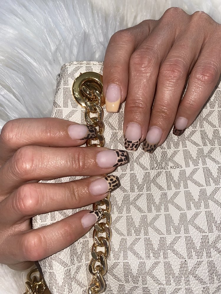 AB NAILS EDGEWATER Updated June 2024 22 Photos 106 W Indian River