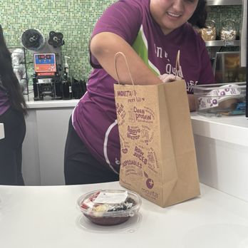 Movita Juice Bar - Juice Bars & Smoothies Near Me - Norwalk, California Movita Juice Bar - Juice Bars & Smoothies Near Me - Norwalk, California