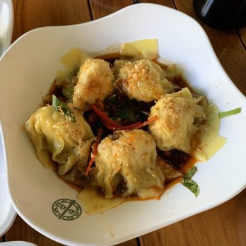 Tim Ho Wan - Shrimp wonton in spicy sauce - Dim Sum Near Me - Honolulu, Hawaii Tim Ho Wan - Shrimp wonton in spicy sauce - Dim Sum Near Me - Honolulu, Hawaii