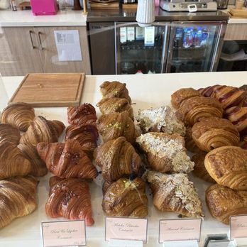 Delight Pastry - Desserts Near Me - Pasadena, California