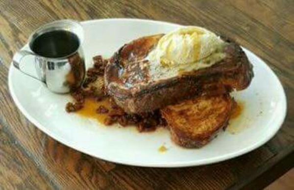On Point Bistro by null
