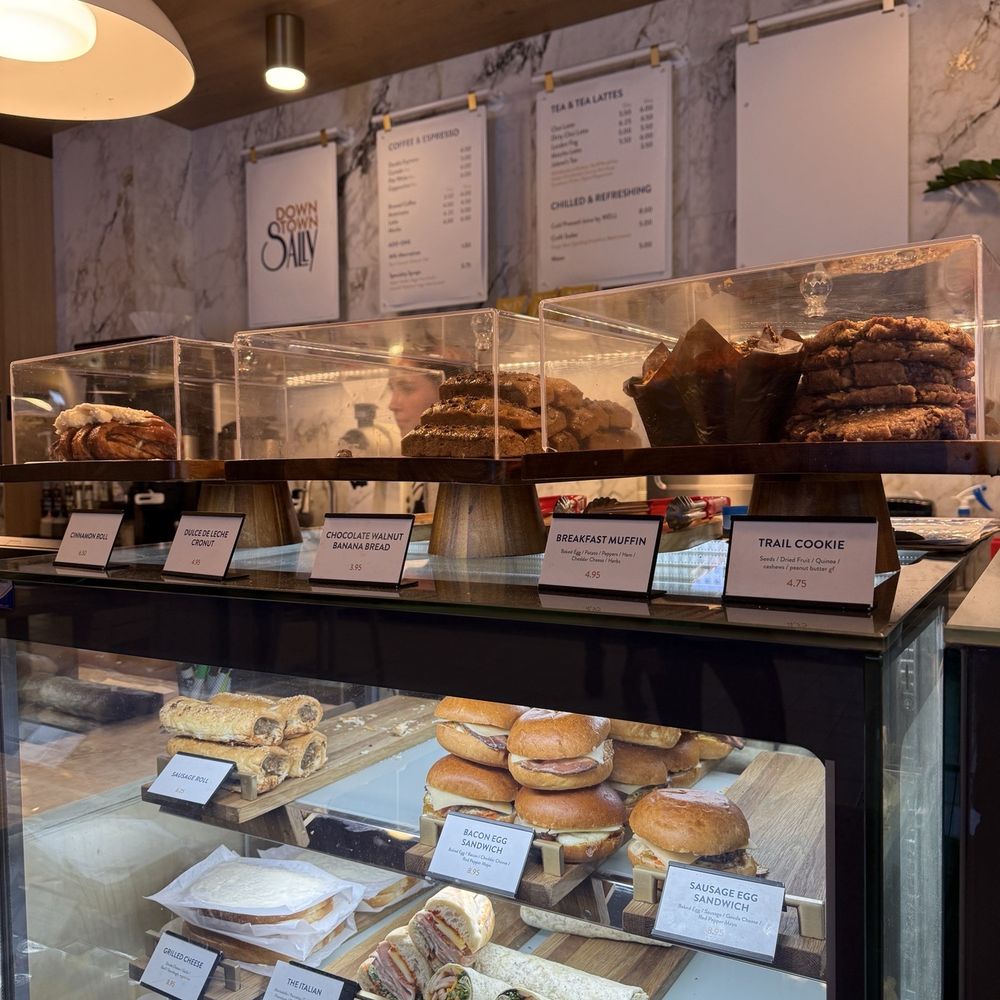 Downtown Sally - Cafes Near Me - Banff, Alberta Downtown Sally - Cafes Near Me - Banff, Alberta