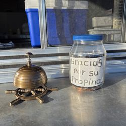 La Cocina de Goyita - The owners/cooks are so busy cooking the food orders that they have a bell for customers who arrive in person to ring for attention.