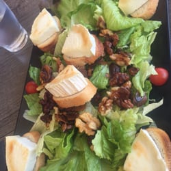 Santa Clara - Goat cheese salad for 3