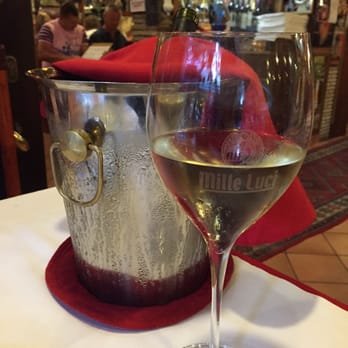 Pizzeria Mille Luci - Vino :-) - Italian Near Me - Jesolo, VE