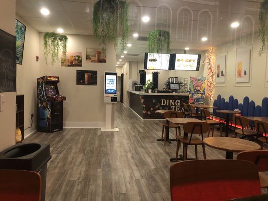 Ding Tea Downtown Nola by null