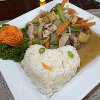 Lum Thai Restaurant - Ginger pork - Thai Near Me - Jacksonville, Florida Lum Thai Restaurant - Ginger pork - Thai Near Me - Jacksonville, Florida