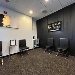 Dental Flossophy - Modern waiting room!