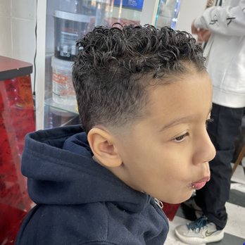 City Cuts - Really patient with the kids! I'll definitely go back! - Barbers Near Me - Brooklyn, New York City Cuts - Really patient with the kids! I'll definitely go back! - Barbers Near Me - Brooklyn, New York