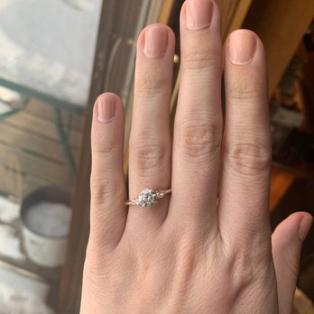 Ada Diamonds - Jewelry Near Me - New York, New York
