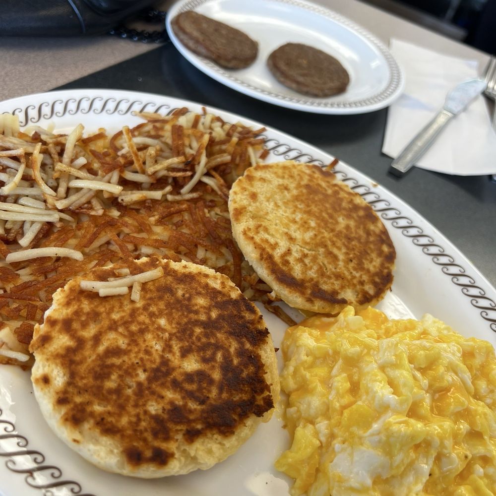 Waffle House - Orlando - Scrambled eggs & hash brown with a biscuit - Breakfast & Brunch Near Me - Orlando, Florida Waffle House - Orlando - Scrambled eggs & hash brown with a biscuit - Breakfast & Brunch Near Me - Orlando, Florida