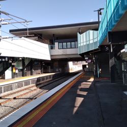 Mentone Railway Station - Platform