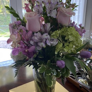 Redmond Floral - Florists Near Me - Redmond, Washington