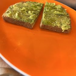 Aunt Helen's Coffee House - Avocado toast