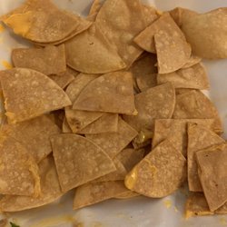 El Taco Azteca - Bottom layer of chips, not enough cheese or meat to chip ratio. What did have meat & cheese (mostly the top layer) was delicious.