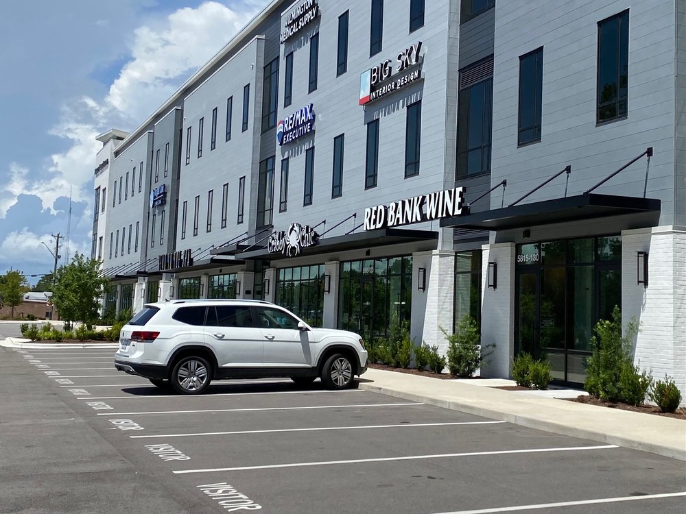 RED BANK WINE Updated September 2024 12 Reviews 5815 Oleander Dr