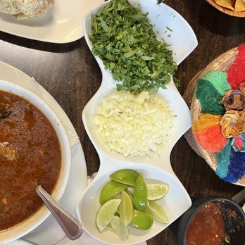 Taqueria Alonso - The side toppers for your Menudo. Wow!!! What a beautiful and delicious soup! - Mexican Near Me - Carson City, Nevada Taqueria Alonso - The side toppers for your Menudo. Wow!!! What a beautiful and delicious soup! - Mexican Near Me - Carson City, Nevada