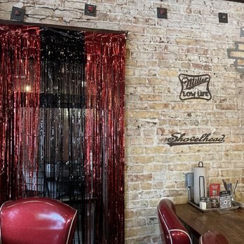 Hart's Saloon - Wall decor - Pizza Near Me - Hebron, Illinois