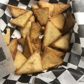 Refz Sports Bar & Grill - Pita chips - Sports Bars Near Me - Guymon, Oklahoma