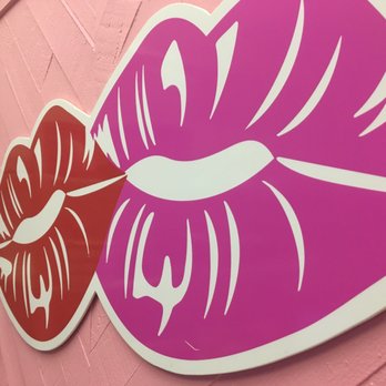 Lipstick Bail Bond - Bail Bondsmen Near Me Lipstick Bail Bond - Bail Bondsmen Near Me