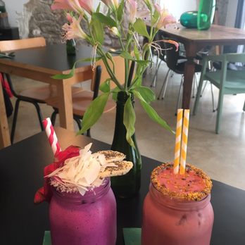 Tropical - Cocktail Bars Near Me - Barcelona, B Tropical - Cocktail Bars Near Me - Barcelona, B