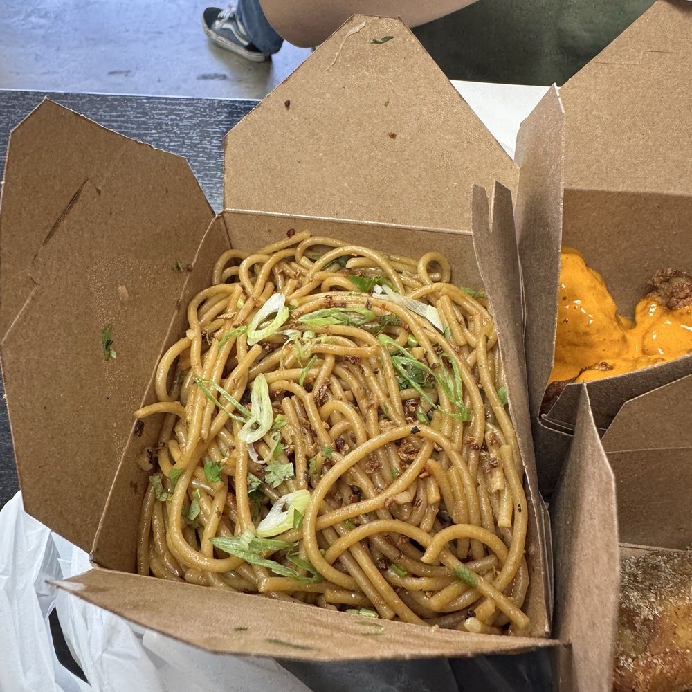 Shlap Muan Chicken Wings - Garlic Noodles - Chicken Wings Near Me - Long Beach, California