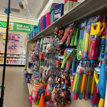 Dollar Tree - Inside the dollar tree - Discount Store Near Me - Reno, Nevada