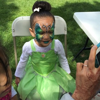 Yogi's Henna - :D - Face Painting Near Me Yogi's Henna - :D - Face Painting Near Me