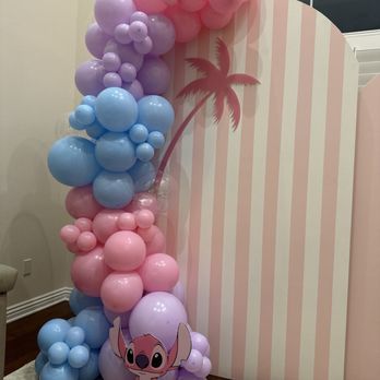 Balloons By Lindsey - Other side of the balloon arc - Balloon Services Near Me