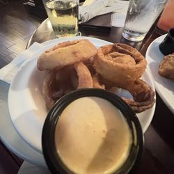 The Queens Arms: Gainesville's - Onion rings