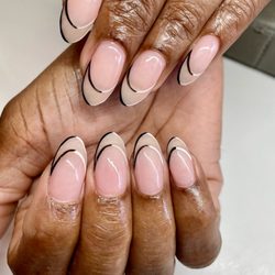 Attache Nail Salon