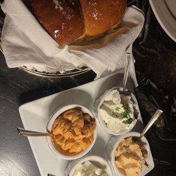 EVELYN - Parker House Rolls w/ 4 fresh whips: salted caramel, garlic herb, spicy chipotle, and a salted truffle. - Lounges Near Me - Dallas, Texas