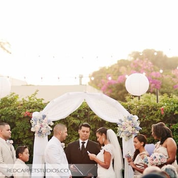 Fleur D'Lis Flowers - Chideme & Hasson Wedding - Floral Designers Near Me Fleur D'Lis Flowers - Chideme & Hasson Wedding - Floral Designers Near Me