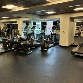 The Godfrey Hotel Chicago - Gym - Hotels Near Me - Chicago, Illinois