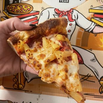 Seniore's Pizza - Hawaiian Medium and added some pepperoni. Yum! - Pizza Near Me - Fairfield, California Seniore's Pizza - Hawaiian Medium and added some pepperoni. Yum! - Pizza Near Me - Fairfield, California