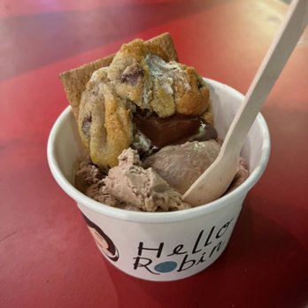 Hello Robin - Mackles'more cookie and Chocolate Toffee Cookie Dough ice cream - Bakeries Near Me - Seattle, Washington Hello Robin - Mackles'more cookie and Chocolate Toffee Cookie Dough ice cream - Bakeries Near Me - Seattle, Washington