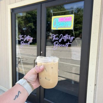 The Jittery Biscuit - Medium cinna toast latte 1/2 sweet - Coffee & Tea Near Me - Johnson City, Texas The Jittery Biscuit - Medium cinna toast latte 1/2 sweet - Coffee & Tea Near Me - Johnson City, Texas