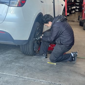 America's Tire - Andreas finishing up! - Tires Near Me - Carson, California