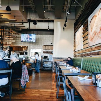 Baker's Crust Artisan Kitchen - Interior view - Breakfast & Brunch Near Me - Ashburn, Virginia