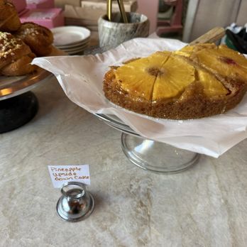 Just What I Kneaded - Pastries - Vegan Near Me - Los Angeles, California Just What I Kneaded - Pastries - Vegan Near Me - Los Angeles, California