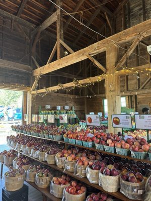Indian Ladder Farms by null