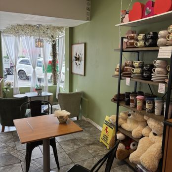 Fantasia Cafe - Coffee & Tea Near Me - Cicero, Illinois Fantasia Cafe - Coffee & Tea Near Me - Cicero, Illinois
