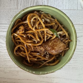 Mandarin Garden - Chicken Chow Mein Soft Noodles (with soy sauce added) - Chinese Near Me - Blue Jay, California Mandarin Garden - Chicken Chow Mein Soft Noodles (with soy sauce added) - Chinese Near Me - Blue Jay, California