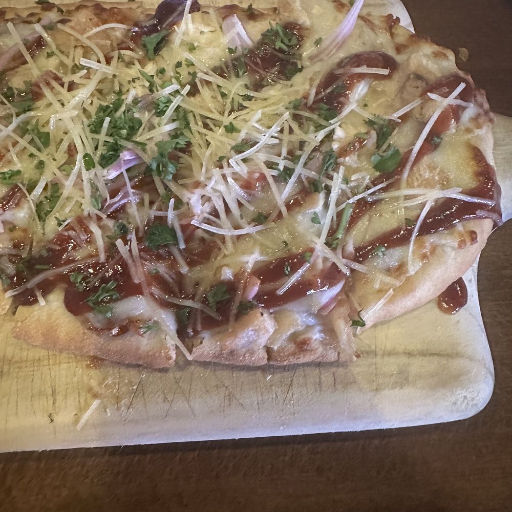 Wine Ranch Grill & Cellars - BBQ chicken pizza - American Near Me - Murrieta, California