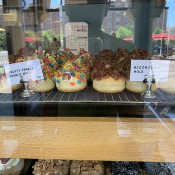 Cafe Dulce - Fruit Belles & Bacon Donut Hole - Coffee & Tea Near Me - Los Angeles, California