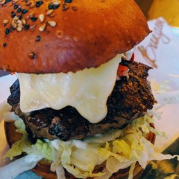 B&L burger