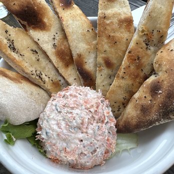 Terramar Brewing & Distilling - Smoked salmon dip - Pizza Near Me - Edison, Washington
