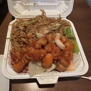 Chang's Chinese Cuisine - Sweet and sour pork and chow mein - Chinese Near Me - Sacramento, California Chang's Chinese Cuisine - Sweet and sour pork and chow mein - Chinese Near Me - Sacramento, California